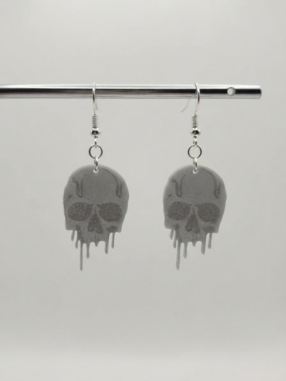 NEW Handmade Iridescent White Drip Skull Dangle Earrings  (0367)